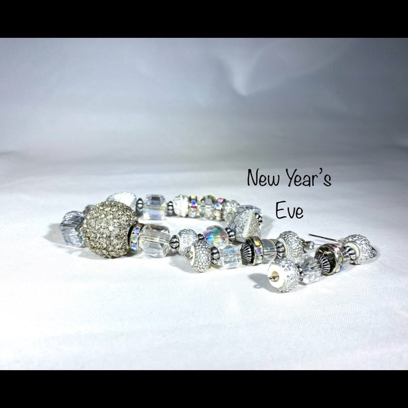 Be ready for Holidays & seasons 13 bracelet/earrings sets, GREAT GIFT!! - Picture 13 of 16